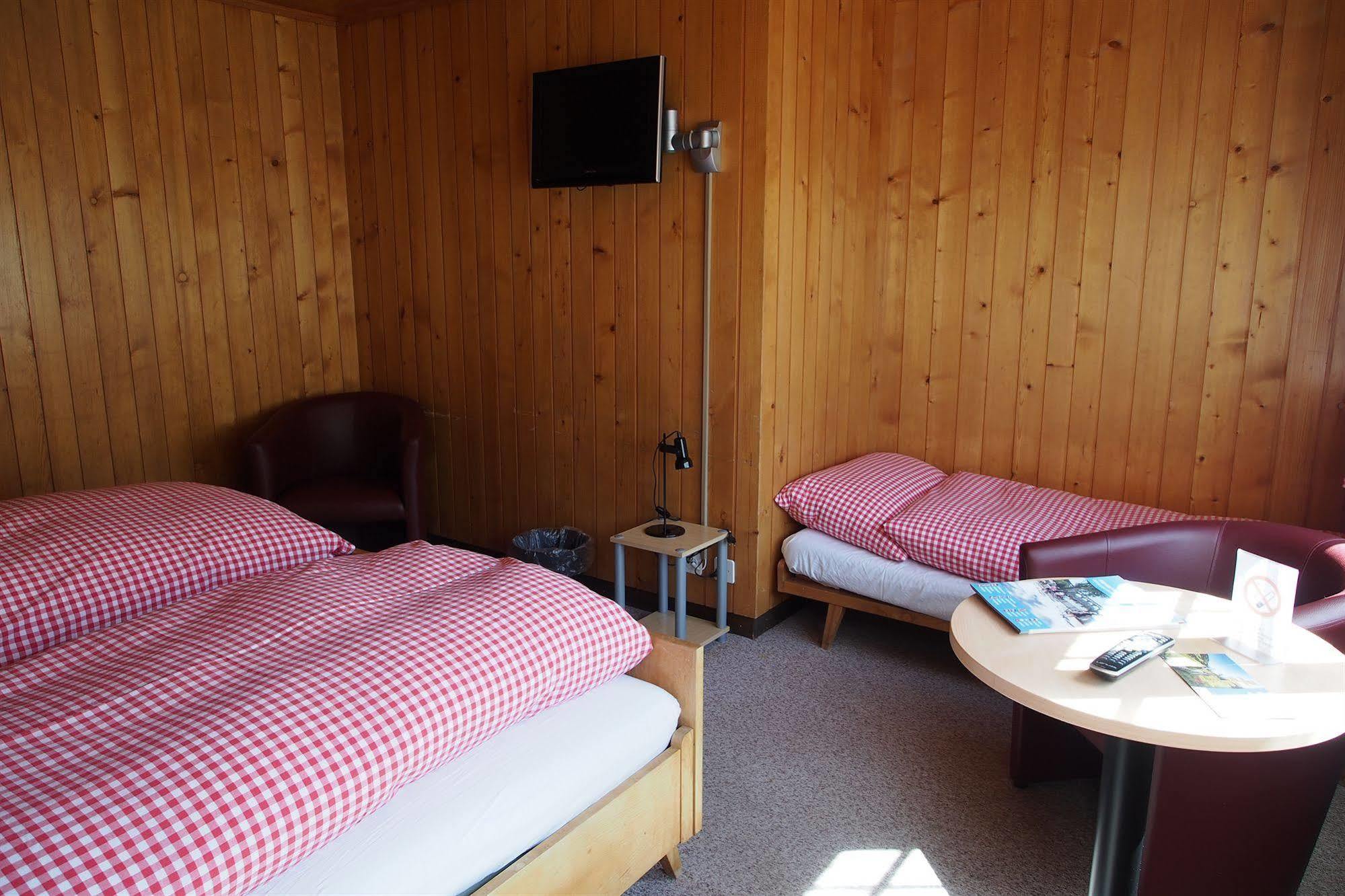 Hotel Simmental Boltigen Esterno foto